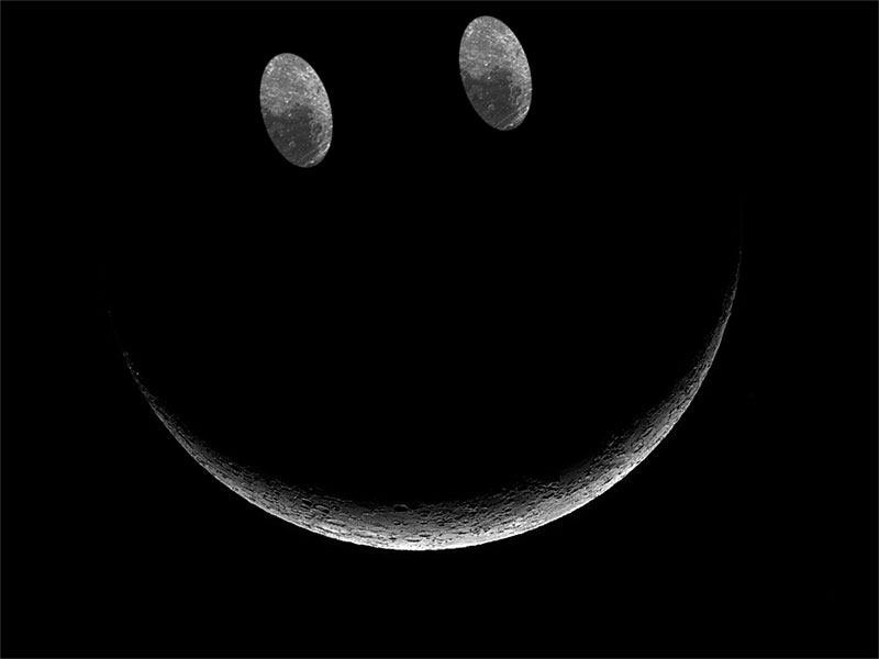 Sonrisa Lunar - Moon smile